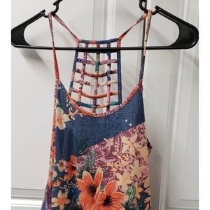 Smash! Women's Tank Tops Size: Small Sleeveless
